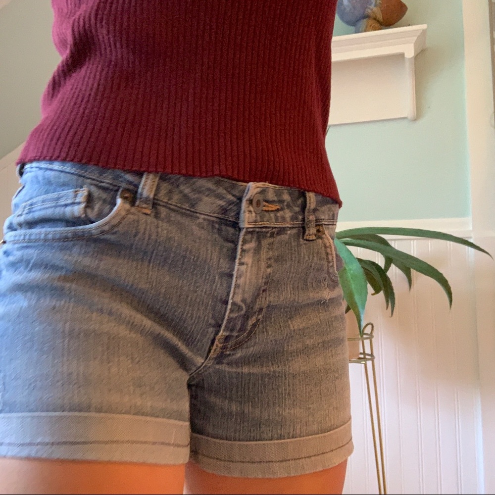levi denim shorts